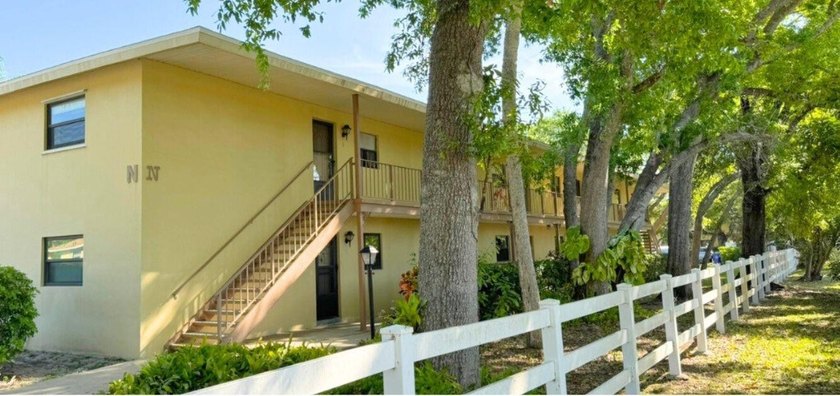 Welcome to the heart of Vero Beach, where life truly shines in - Beach Condo for sale in Vero Beach, Florida on Beachhouse.com