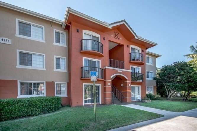 4151 N Haverhill Road 1508 - Beach Condo for sale in West Palm Beach, Florida on Beachhouse.com