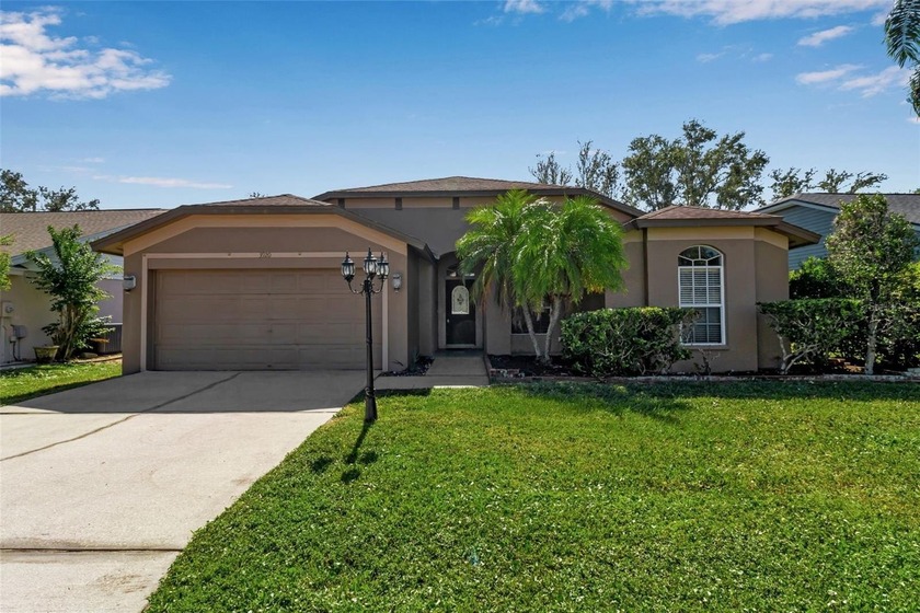 Beautiful and spacious home in West Glenn. Rarely available and - Beach Home for sale in Bradenton, Florida on Beachhouse.com
