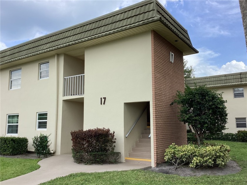 Lovingly maintained and fully furnished two bedroom and two full - Beach Home for sale in Vero Beach, Florida on Beachhouse.com