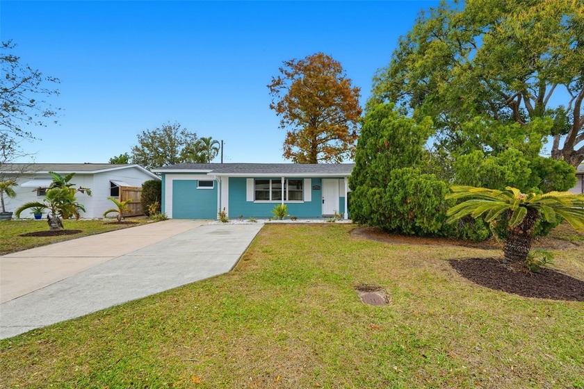 Under contract-accepting backup offers. One or more photo(s) has - Beach Home for sale in St. Petersburg, Florida on Beachhouse.com