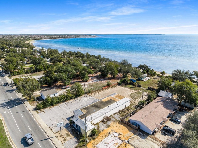 Waterfront Commercial property.  Over 110' of Hwy 98 frontage in - Beach Lot for sale in Panama City, Florida on Beachhouse.com