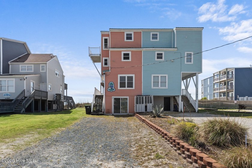 This oceanfront property is an excellent opportunity. With - Beach Townhome/Townhouse for sale in North Topsail Beach, North Carolina on Beachhouse.com