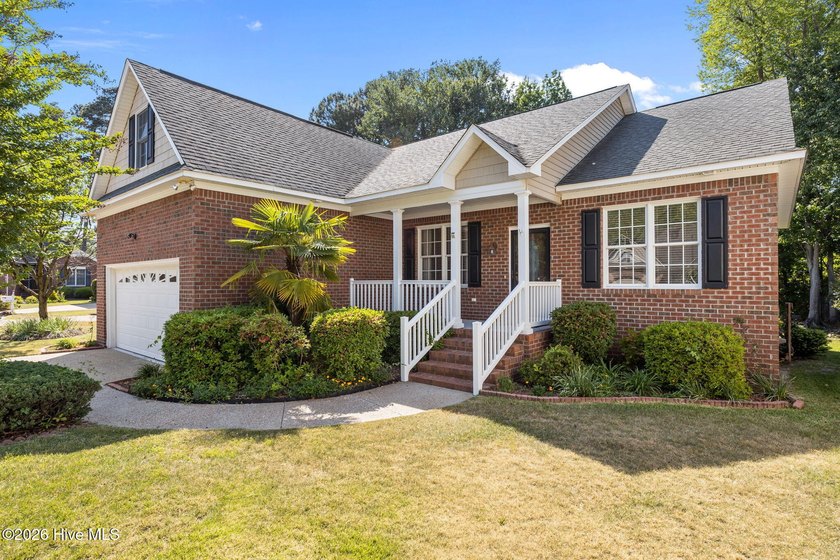 Welcome to this beautifully maintained home in the desirable - Beach Home for sale in New Bern, North Carolina on Beachhouse.com