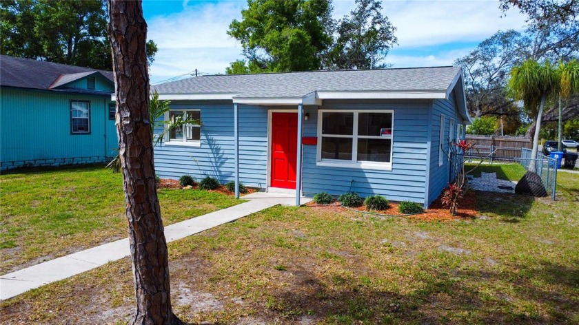 Upon entering the home you will experience the breathtaking - Beach Home for sale in St. Petersburg, Florida on Beachhouse.com