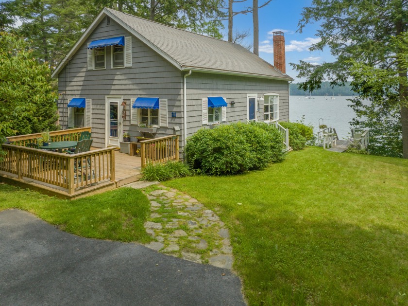 This beautiful waterfront cottage located on a lovely, private - Beach Home for sale in Freeport, Maine on Beachhouse.com