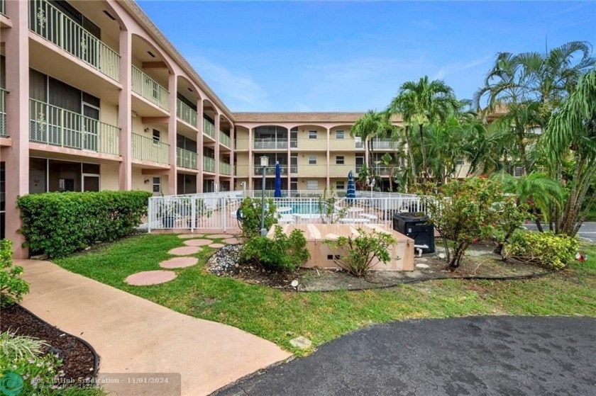 DON'T MISS THIS RARE OPPORTUNITY TO OWN THIS BEAUTIFUL CO-0P - Beach Condo for sale in Pompano Beach, Florida on Beachhouse.com