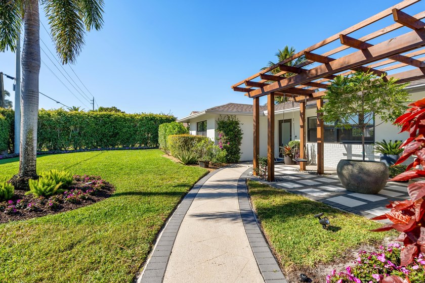 This remodeled ranch in Boynton Beach's Lake Eden neighborhood - Beach Home for sale in Boynton Beach, Florida on Beachhouse.com