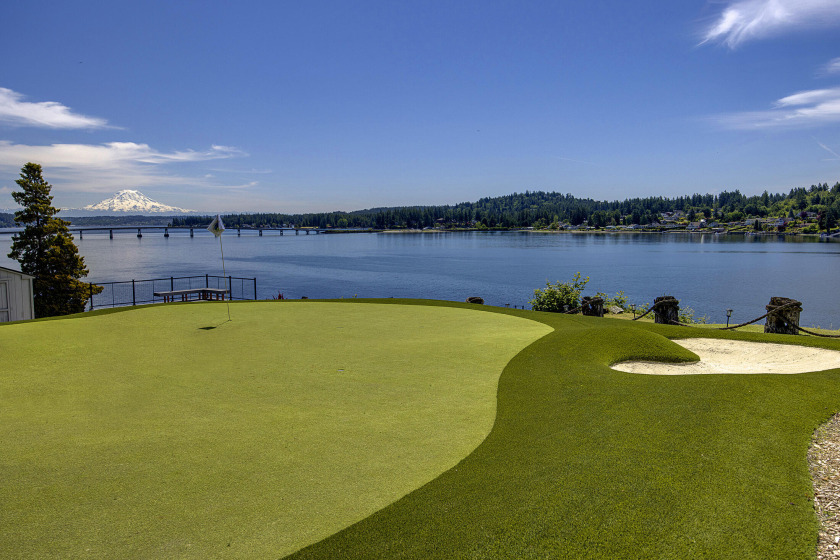 Golfer's Paradise on Puget Sound - Beach Home for sale in Gig Harbor, Washington on Beachhouse.com