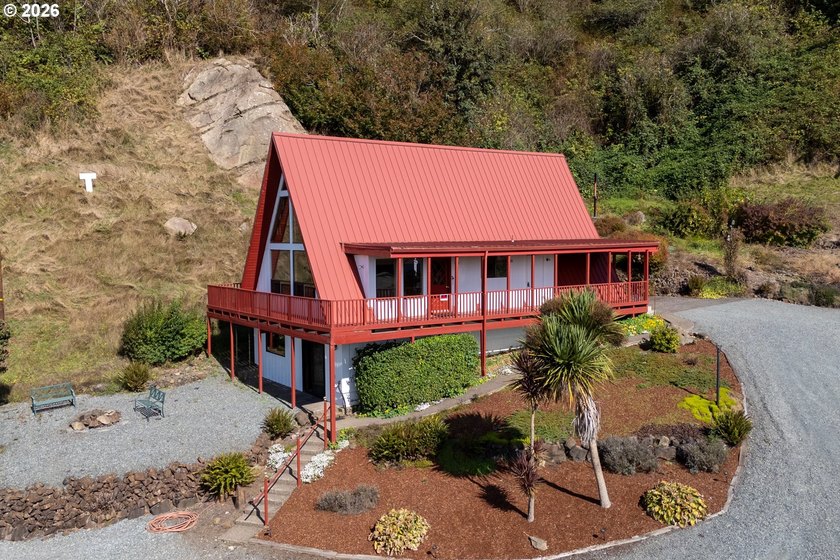 Enchanting Chalet Home with Valley & Mountain Views on 3.10 - Beach Home for sale in Tillamook, Oregon on Beachhouse.com