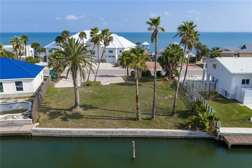 Canal front lot on the sought after island of Key Allegro - Beach Lot for sale in Rockport, Texas on Beachhouse.com