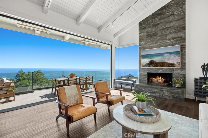 As you step into this impeccably upgraded home, you are - Beach Home for sale in Laguna Beach, California on Beachhouse.com