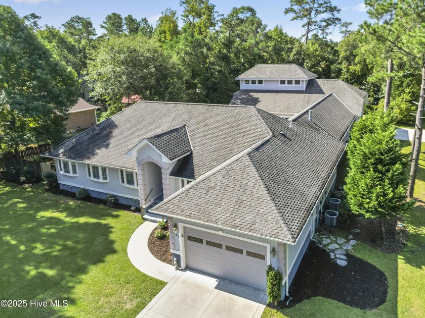 Welcome to an architect-designed, engineer-built coastal - Beach Home for sale in Hampstead, North Carolina on Beachhouse.com