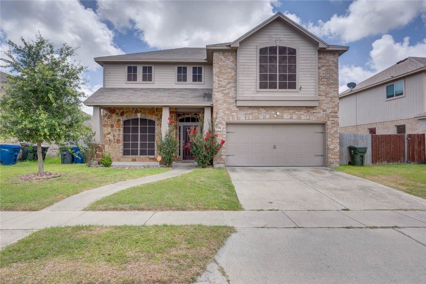 Check out this charming home in the cozy Rancho Vista - Beach Home for sale in Corpus Christi, Texas on Beachhouse.com