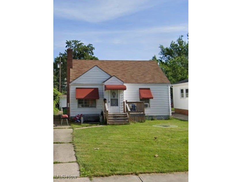 26471 Shoreview Avenue | Euclid, OH 441323 Bedrooms | 1.5 Baths - Beach Home for sale in Euclid, Ohio on Beachhouse.com