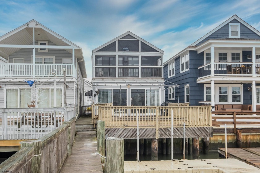 Single Family located on the lagoon with four  spacious bedrooms - Beach Home for sale in Ocean City, New Jersey on Beachhouse.com