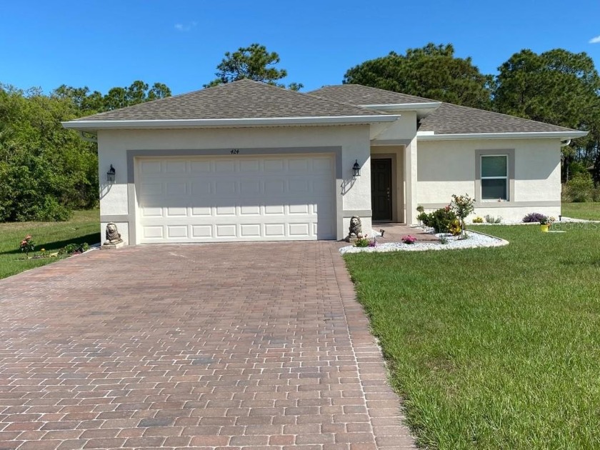 Beautiful like new home with ROOM FOR A POOL! Plans drawn and - Beach Home for sale in Rotonda West, Florida on Beachhouse.com