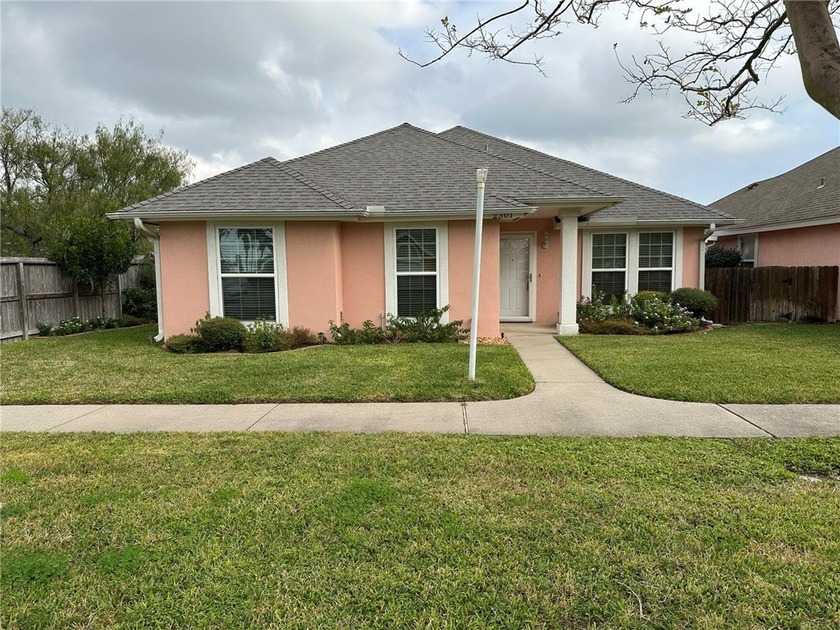 Lakeview Garden Homes in Ingleside provide a great setting. Take - Beach Home for sale in Ingleside, Texas on Beachhouse.com