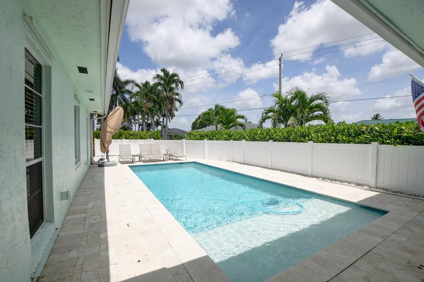 Welcome to this meticulously maintained pool home in the heart - Beach Home for sale in Boynton Beach, Florida on Beachhouse.com