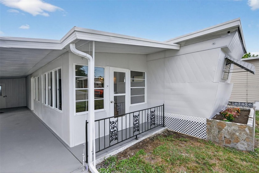 One or more photo(s) has been virtually staged. Beautiful and - Beach Home for sale in Sarasota, Florida on Beachhouse.com