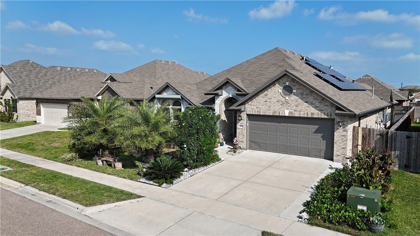 Discover the perfect blend of comfort, style, and paradise - Beach Home for sale in Corpus Christi, Texas on Beachhouse.com