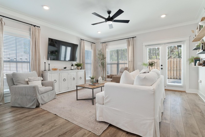 Welcome to Your Dream Home in Beachwood Estates!  Nestled in the - Beach Home for sale in Santa Rosa Beach, Florida on Beachhouse.com