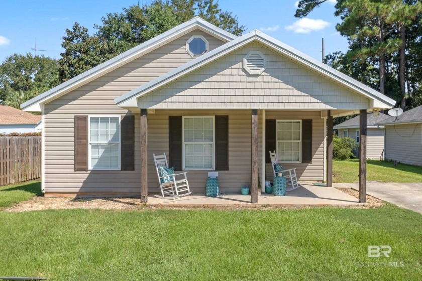 Discover this beautifully maintained 3-bedroom, 2-bath home - Beach Home for sale in Gulf Shores, Alabama on Beachhouse.com