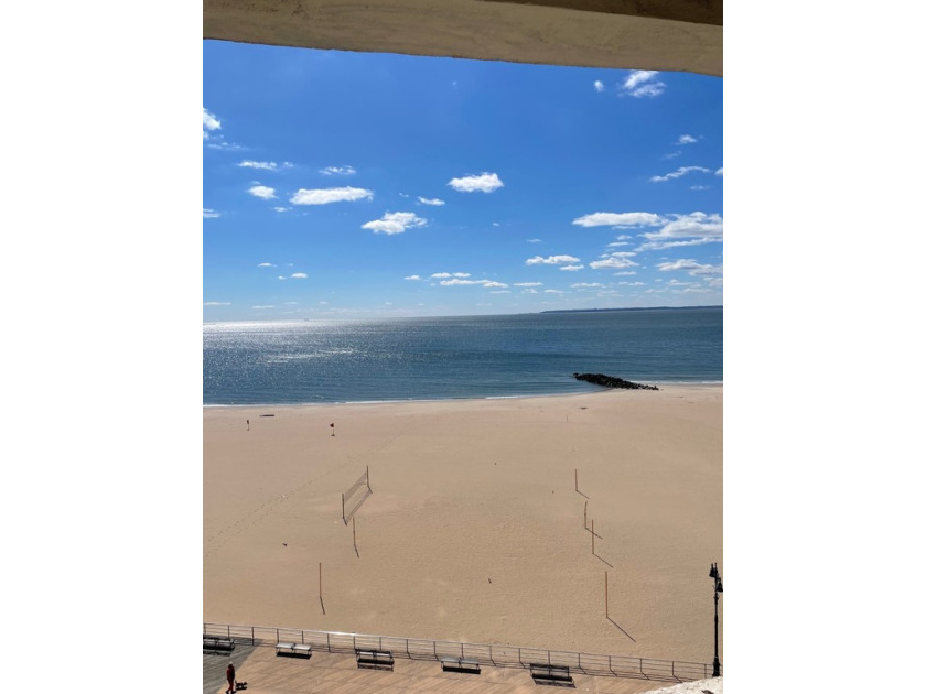 European style 1 bed ,with open kitchen to the living room - Beach Home for sale in Brooklyn, New York on Beachhouse.com