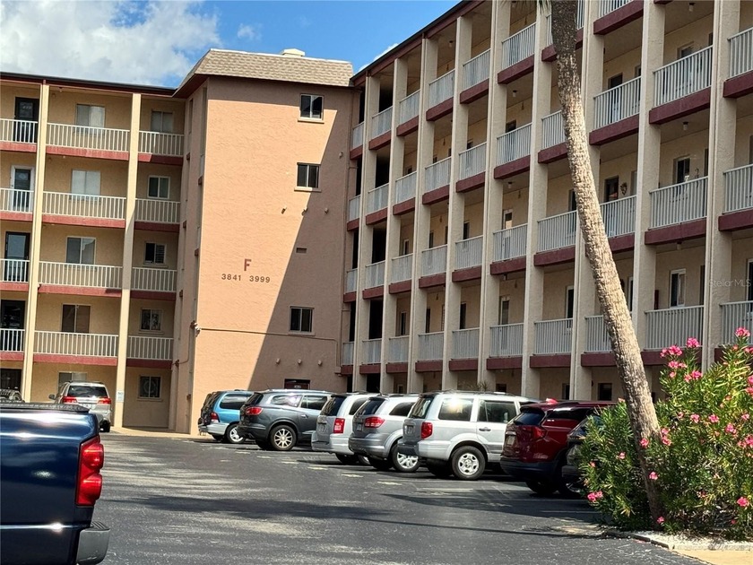 Welcome to Bayshore on the Lake - a popular 55+ community in - Beach Condo for sale in Bradenton, Florida on Beachhouse.com