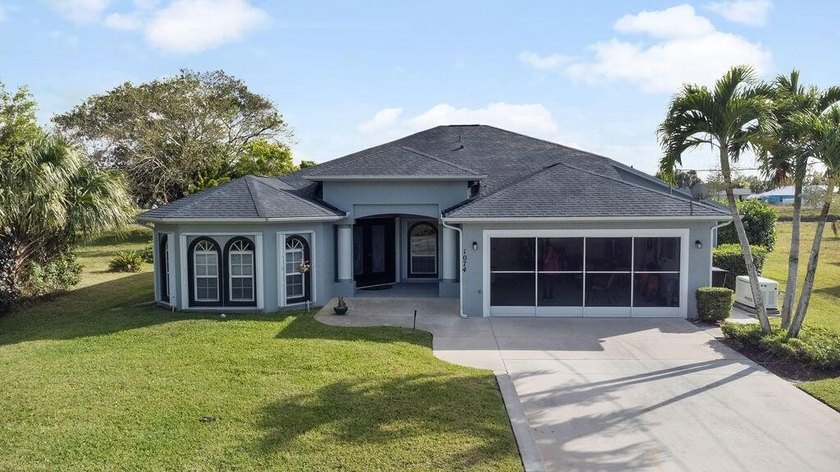 Welcome to this charming and spacious home designed for comfort - Beach Home for sale in Port Saint Lucie, Florida on Beachhouse.com