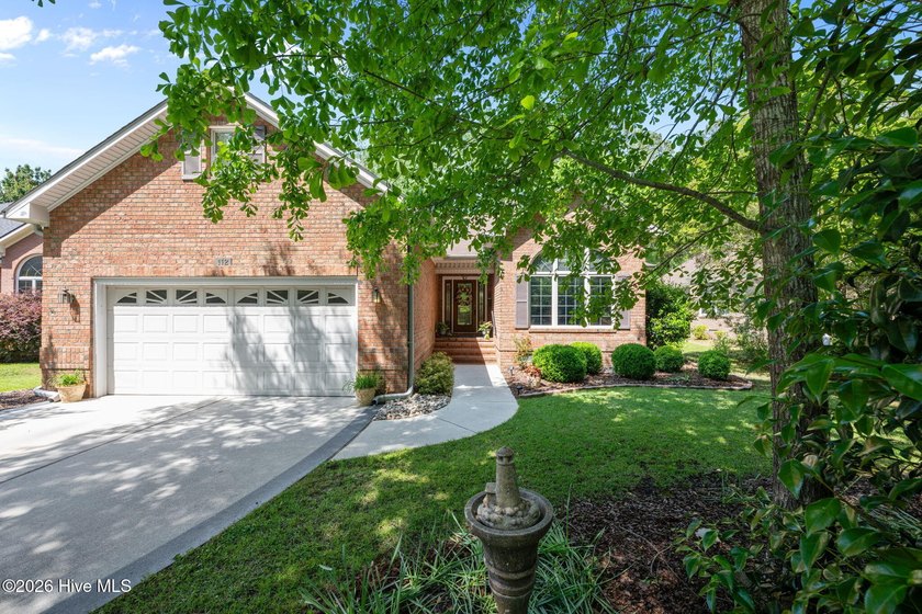 Tastefully renovated and well maintained brick ranch home - Beach Home for sale in New Bern, North Carolina on Beachhouse.com