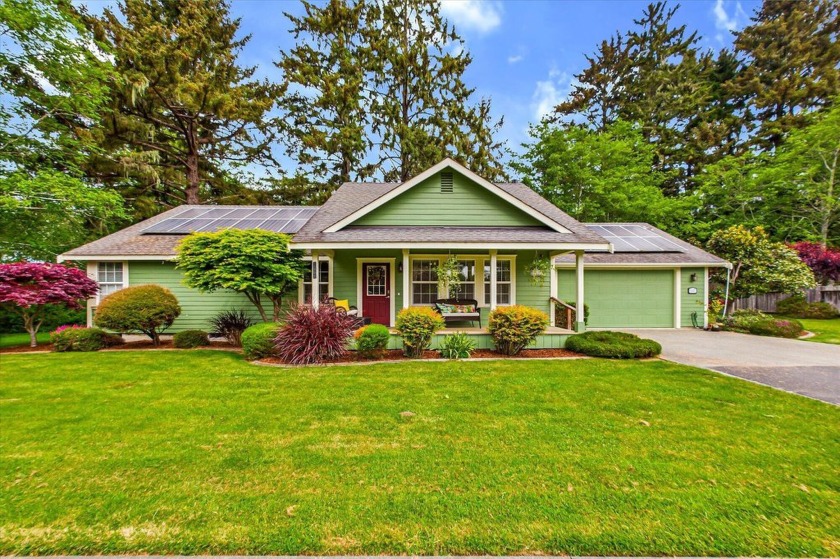 This hidden gem is down a private quiet lane with a large - Beach Home for sale in Mckinleyville, California on Beachhouse.com