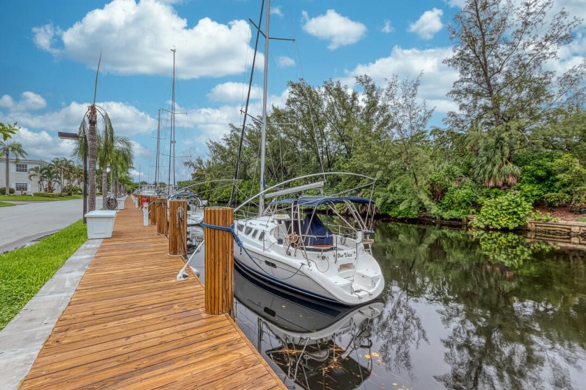 Boaters paradise, highly desired condo for boat owners, ocean - Beach Condo for sale in Fort Lauderdale, Florida on Beachhouse.com