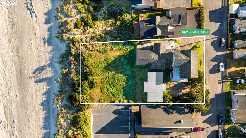 Back on Market - No fault of seller! A truly unique opportunity - Beach Home for sale in Rockaway Beach, Oregon on Beachhouse.com