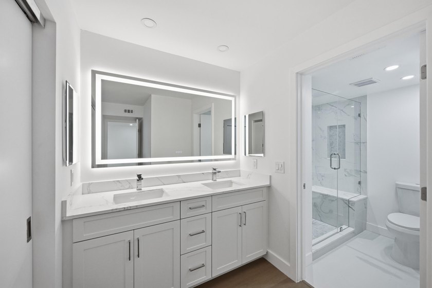 Absolutely gorgeous, completely renovated, turn-key 2/2. Custom - Beach Condo for sale in Boca Raton, Florida on Beachhouse.com