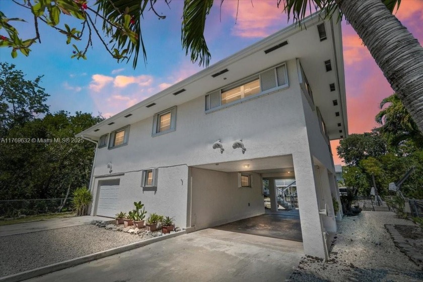 Welcome to 29051 Magnolia Ln, Big Pine Key, FL! This home offers - Beach Home for sale in Big Pine, Florida on Beachhouse.com