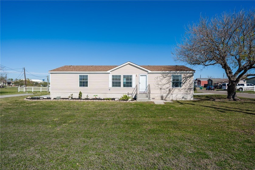 Welcome to 2222 Demory Lane in Aransas Pass - where space - Beach Home for sale in Aransas Pass, Texas on Beachhouse.com
