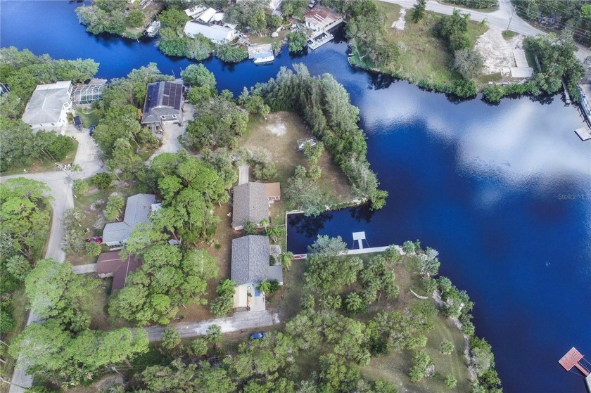 Beautiful property with 185 feet of waterfront! Flood home has - Beach Home for sale in Hudson, Florida on Beachhouse.com