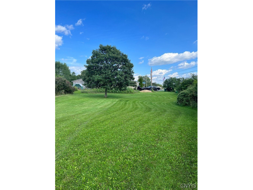 Looking to build just outside of the village of Clayton and - Beach Lot for sale in Clayton, New York on Beachhouse.com