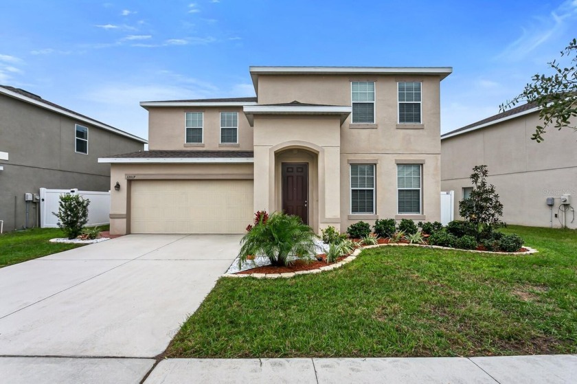 Welcome Home...
Spacious 5 bedroom,3.5 bath located next to a - Beach Home for sale in Gibsonton, Florida on Beachhouse.com