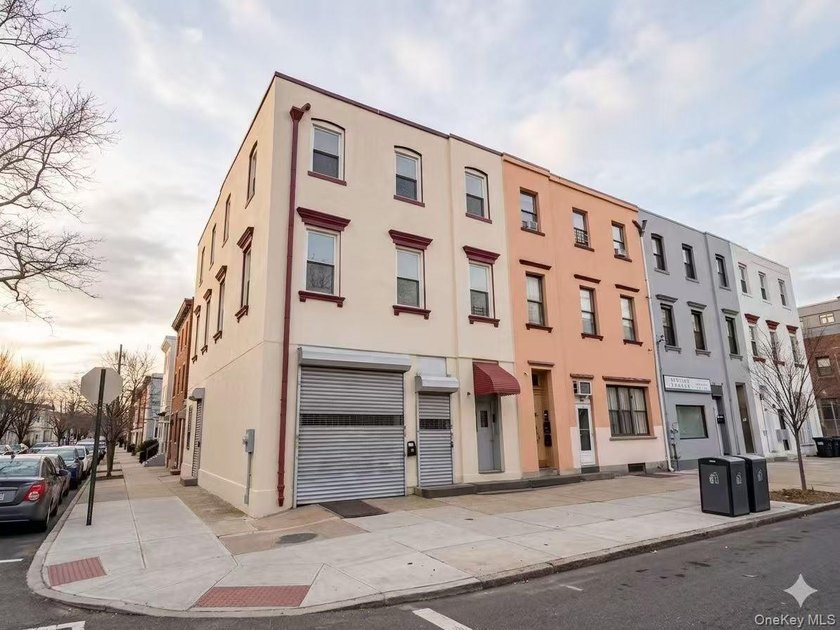 Rare investment opportunity in the heart of College Point. This - Beach Lot for sale in College Point, New York on Beachhouse.com