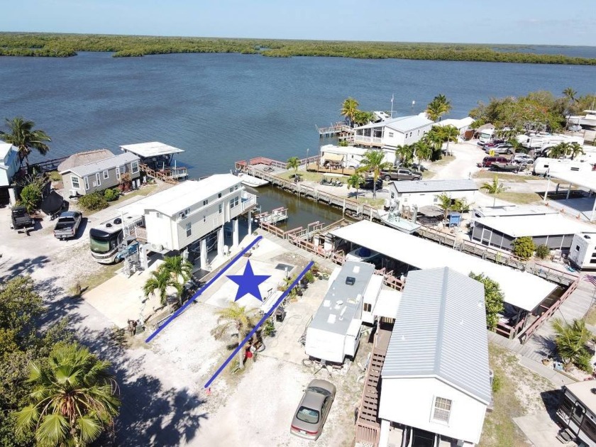 Waterfront vacant RV lot with your dock right out your door - Beach Lot for sale in Chokoloskee, Florida on Beachhouse.com