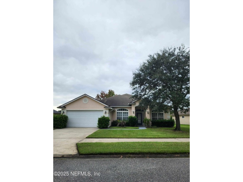 Don't miss out on this beautiful well-maintained home on a very - Beach Home for sale in Jacksonville, Florida on Beachhouse.com
