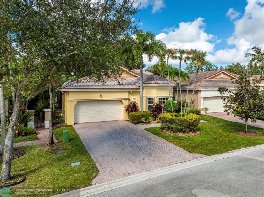 Amazing opportunity to own this meticulously maintained - Beach Home for sale in Coral Springs, Florida on Beachhouse.com