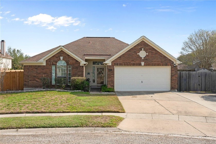 This charming 3-bedroom, 2-bath home is tucked away on a quiet - Beach Home for sale in Corpus Christi, Texas on Beachhouse.com