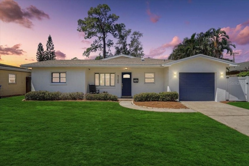 Welcome to your dream retreat! This beautifully updated - Beach Home for sale in St. Petersburg, Florida on Beachhouse.com