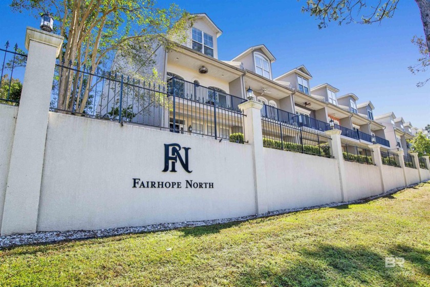 Gorgeous condo close to downtown Fairhope and perfectly situated - Beach Home for sale in Fairhope, Alabama on Beachhouse.com