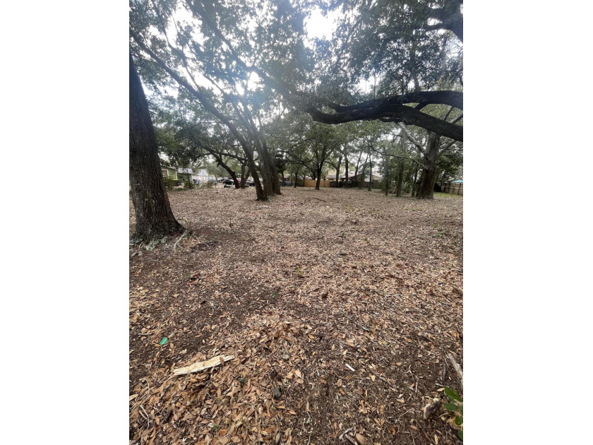 These lots are priced to sell together. Both lots are zoned R2 - Beach Lot for sale in Fort Walton Beach, Florida on Beachhouse.com