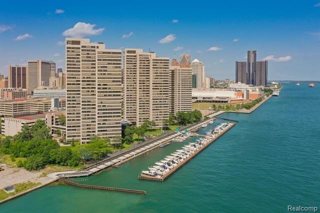 Experience downtown living at its finest with this stunning - Beach Condo for sale in Detroit, Michigan on Beachhouse.com