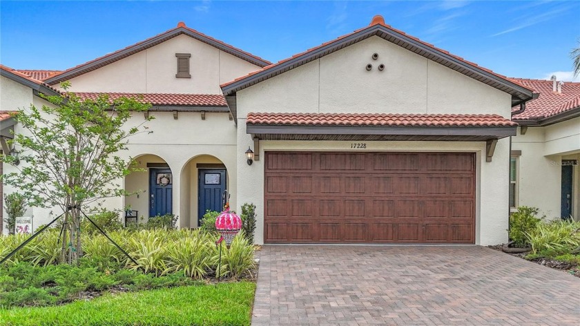 **PRICE IMPROVEMENT!**COME LIVE THE LAGOON LIFESTYLE!**Welcome - Beach Home for sale in Wimauma, Florida on Beachhouse.com